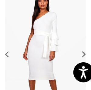 Boohoo Izzy One Shoulder Frill Tiered Midi Bodycon Dress, US-4, Ivory. Like New!